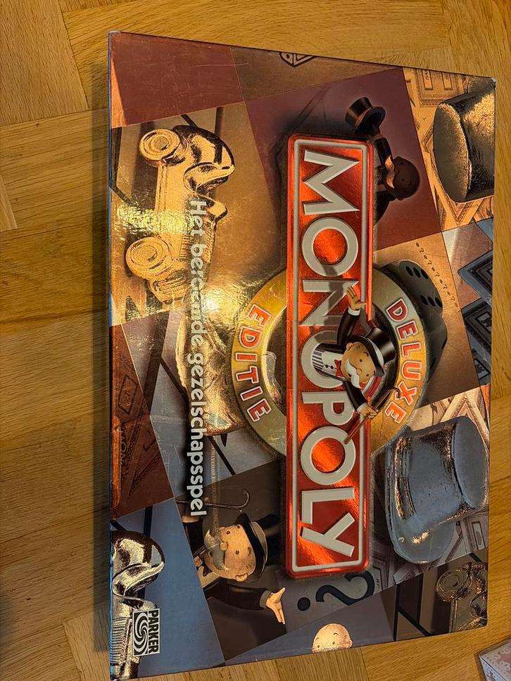 Monopoly Deluxe Editie - Compleet!, Hobby en Vrije tijd, Gezelschapsspellen | Bordspellen, Zo goed als nieuw, Drie of vier spelers