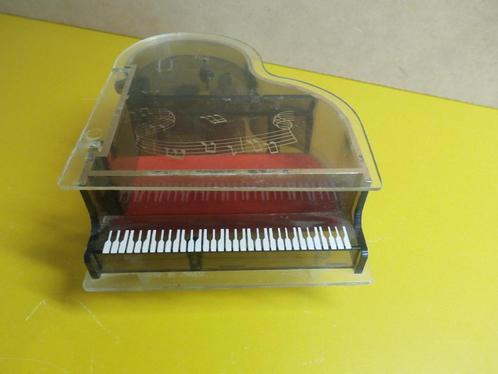 Piano muziekdoos sieradendoos speeldoos muziek doos Sankyo, Verzamelen, Retro, Huis en Inrichting, Ophalen of Verzenden