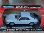 Ford Mustang SVO (1986) | Wit | 1:18 | Welly, Ophalen of Verzenden, Zo goed als nieuw, Auto, Welly