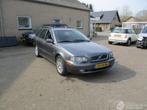 Volvo V40 1.8 Europa Prestige LPG (bj 2005), Stationwagon, Handgeschakeld, 1783 cc, Zilver of Grijs