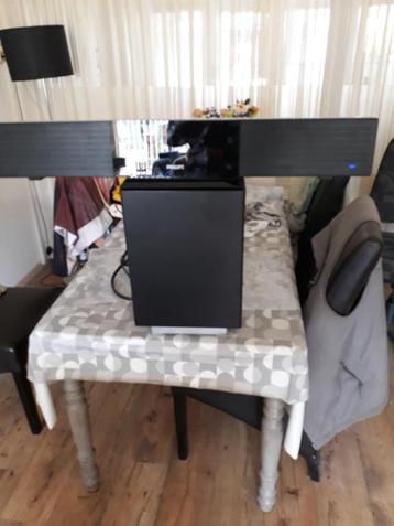 Philips SoundBar DVD home cinema voor een handig iemand  beschikbaar voor biedingen