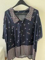 Blauwe blouse met vogels maat 52/54, Ophalen of Verzenden, Zo goed als nieuw, Blauw, Blouse of Tuniek