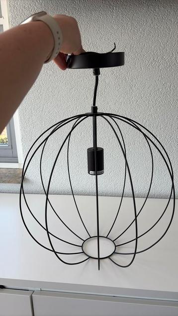 Zwarte hanglamp leen bakker  beschikbaar voor biedingen