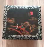 Oud houten Aziatisch kistje, Antiek en Kunst, Ophalen of Verzenden