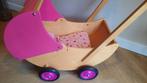 Van Dijk Toys roze houten poppenwagen met dekentje, Ophalen of Verzenden, Zo goed als nieuw, Duw- of Trekspeelgoed