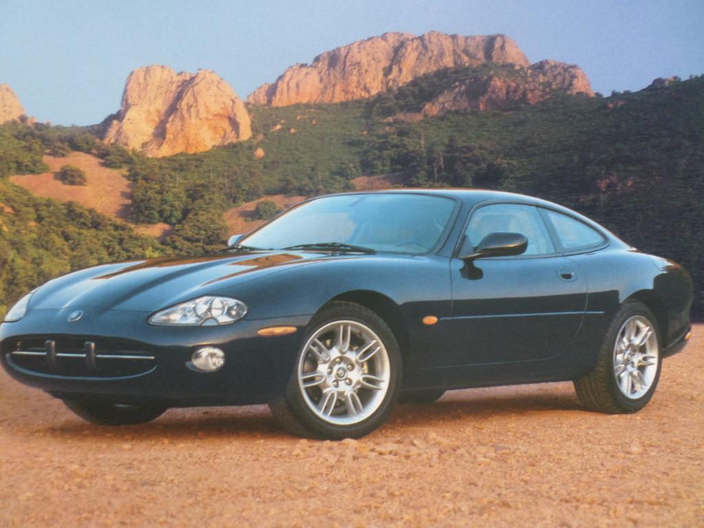 Jaguar XK8 & XKR GROOT FORMAAT Brochure, Ophalen of Verzenden, Zo goed als nieuw, Overige merken