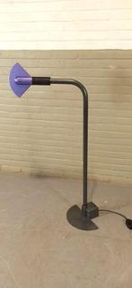 Vintage 'Flopy' Memphis vloerlamp, Hans von Klier, Bilumen, Huis en Inrichting, Lampen | Vloerlampen, 100 tot 150 cm, Gebruikt