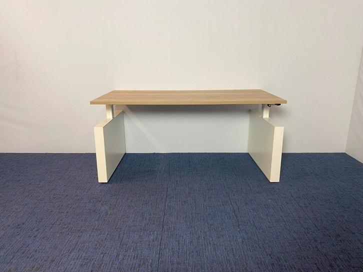 Bureau Ahrend (slinger), 160 x 80 cm. - nieuw blad, Huis en Inrichting, Bureaus, Gebruikt, Bureau, In hoogte verstelbaar, Ophalen