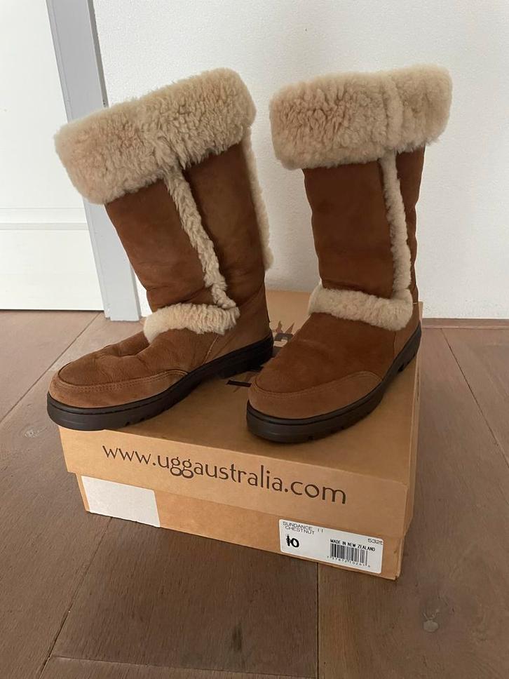 Uggs Sundance -Laarzen, - maat 41 (origineel in doos), Kleding | Dames, Schoenen, Gedragen, Lage of Enkellaarzen, Bruin, Ophalen of Verzenden