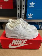 Nike Air Max 90 Premium Lucky Charms maat 40, Kleding | Dames, Schoenen, Nike, Nieuw, Ophalen of Verzenden, Sneakers of Gympen