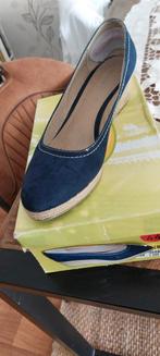dames schoenen, Kleding | Dames, Schoenen, Ophalen of Verzenden, Nieuw, Sneakers of Gympen