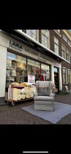 Grijze sfeervolle fauteuil met siernagels, Stof, Ophalen of Verzenden, Breedstraat 7, Sansa Wonen