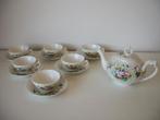 Servies Thee - Theepot, 6 Kop en schotels - Bloem - zgan, Huis en Inrichting, Keuken | Servies, Ophalen of Verzenden, Zo goed als nieuw