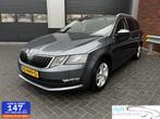 Skoda Octavia Combi 1.0 TSI Greentech Active, Stof, Gebruikt, Origineel Nederlands, Handgeschakeld