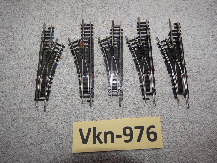 Vk-976 N Spoor Rechte wissels 2e keus 14951/53 Minitrix, Hobby en Vrije tijd, Modeltreinen | N-Spoor, Gebruikt, Rails, Gelijkstroom