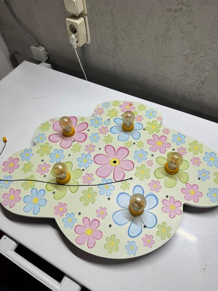 Leuke Kinderkamer Lamp - Bloemen Design, Huis en Inrichting, Lampen | Hanglampen, Zo goed als nieuw, Minder dan 50 cm, Hout, Ophalen