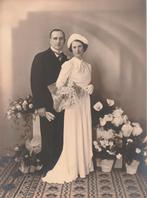 TROUW FOTO   _   17 OP 23  CM, Verzenden, Voor 1940, Zo goed als nieuw, Overige onderwerpen