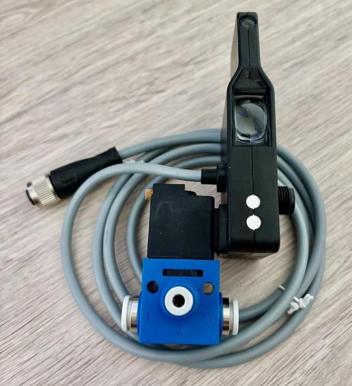 PEPPERL+FUCHS - Fotocel met pneumatische klep - Zonesensor, Hobby en Vrije tijd, Elektronica-componenten, Nieuw, Ophalen of Verzenden