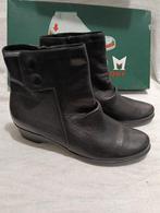 1439 NIEUW Mephisto laarsjes maat 37 uitneembaar voetbed, Kleding | Dames, Schoenen, Mephisto, Zwart, Lage of Enkellaarzen, Nieuw