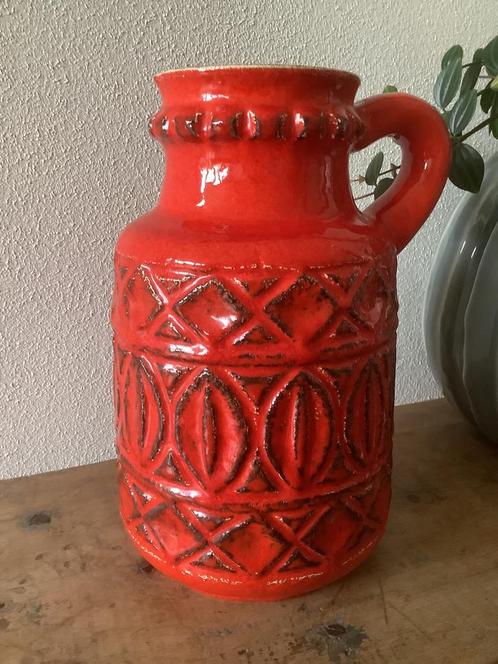Retro Vintage WG vaas, Huis en Inrichting, Woonaccessoires | Vazen, Rood, Minder dan 50 cm, Aardewerk of Porselein, Ophalen of Verzenden