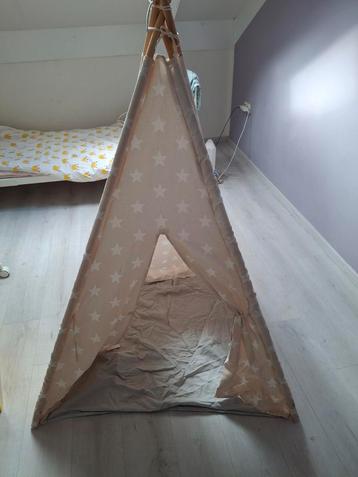 Leuke Tipi Tent met Sterren beschikbaar voor biedingen