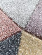 Nieuw geometrisch vloerkleed 230 x 160cm, Ophalen, Nieuw, Grijs, Geometrisch