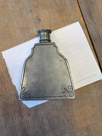 Antiek Duits Tinnen Heupflesje 1812 beschikbaar voor biedingen