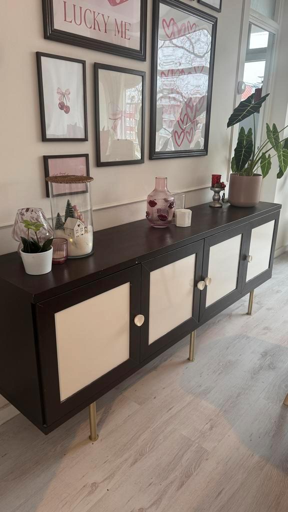 Dressoir - Kan likje verf gebruiken, Huis en Inrichting, Kasten | Dressoirs, Gebruikt, 200 cm of meer, 25 tot 50 cm, Met deur(en)