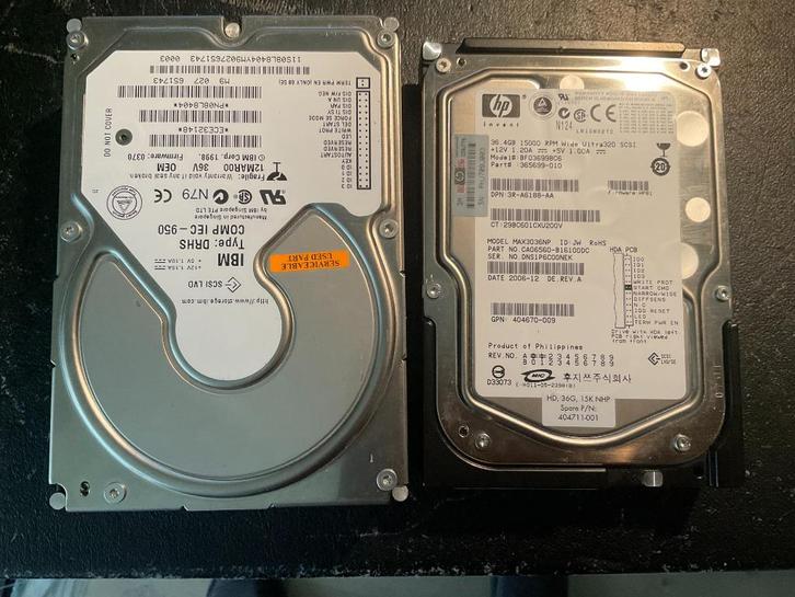 Scsi Harddisk 2x, Computers en Software, Optische drives, Gebruikt, Windows, Ophalen