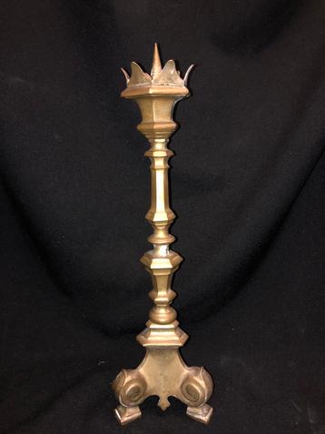 Antieke Messing pen Kandelaar, Frans Model, 20e Eeuw beschikbaar voor biedingen