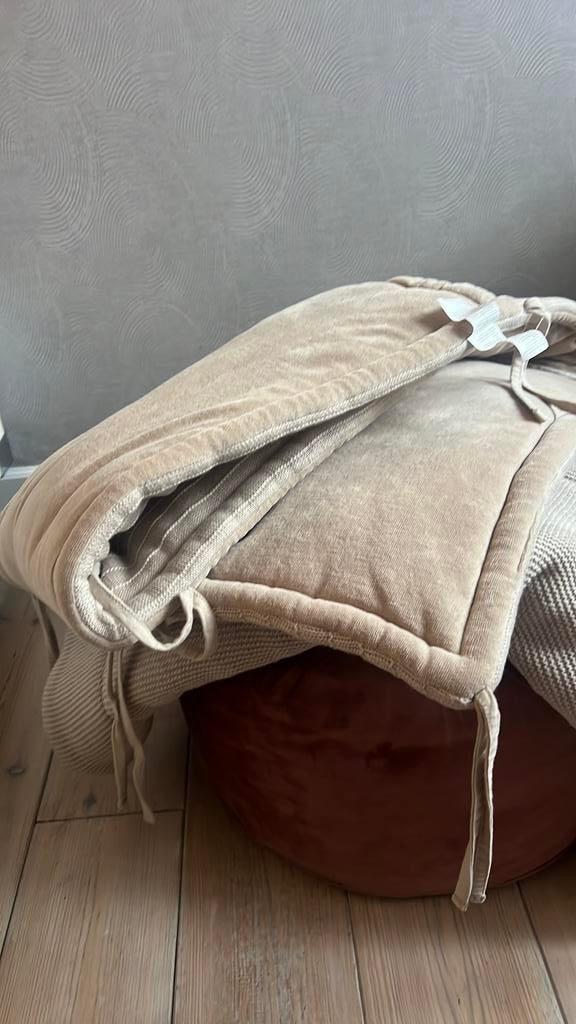 Box kleed en stootrand, Ophalen, Zo goed als nieuw, Rond