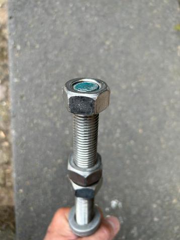 Draadeinde M20 - 50cm lang beschikbaar voor biedingen