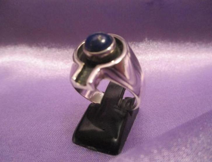 Unieke Indiase zilveren Shiva Shivling ring met lapis lazuli, Sieraden, Tassen en Uiterlijk, Ringen, Nieuw, Dame of Heer, 19 tot 20