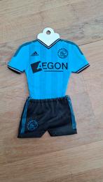 Ajax Uittenue hanger, Ophalen of Verzenden, Zo goed als nieuw