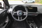 BMW 1 Serie 120 M Sport Automaat / Panoramadak / Sportstoele, Zwart, 156 pk, Bedrijf, 3 cilinders