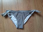 Bikini broekje van Pascal Morabito maat S, Wit, PASCAL MORABITO, Ophalen of Verzenden, Zo goed als nieuw