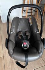 Maxi-Cosi leren autostoel met Isofix en gratis baby boekjes, Kinderen en Baby's, Autostoeltjes, Ophalen, Zijbescherming, Zo goed als nieuw