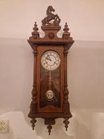 Antieke Wandklok met Paard, Antiek en Kunst, Ophalen of Verzenden