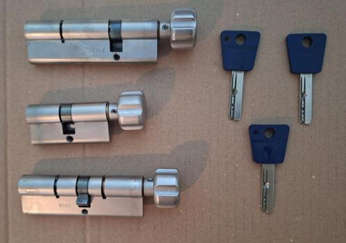 3 Mul-T-Lock 7x7 Cilindersloten Gelijksluitend SKG **Dubbel, Doe-het-zelf en Verbouw, Hang- en Sluitwerk, Gebruikt, Slot, Ophalen of Verzenden