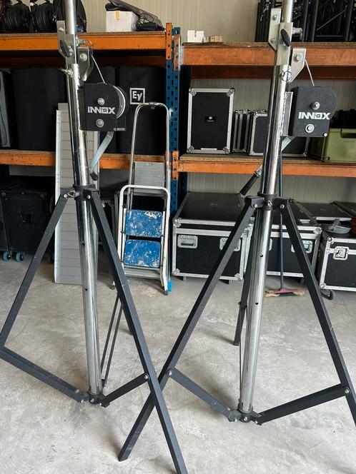 2x Innox wind-up statief, Muziek en Instrumenten, Licht en Laser, Gebruikt, Licht, Ophalen