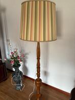 Staande Lamp, Huis en Inrichting, Lampen | Vloerlampen, Ophalen, Gebruikt, Hout, 150 tot 200 cm