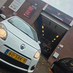 Renault Twingo 1,2 16V (2011, 167.480 km, APK tot april), Auto's, 839 kg, 74 pk, 4 cilinders, 4 stoelen