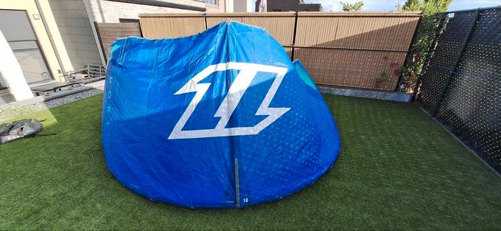 North Carve 10m² Kite 2021, Watersport en Boten, Kitesurfen, Gebruikt, Kite, 10 m², Geen board, Ophalen of Verzenden