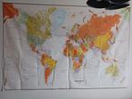 Grote wereldkaart/ doek, Ophalen