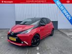 Toyota Aygo 1.0 VVT-i x-cite | Bi-tone | 1e eigenaar en deal, Voorwielaandrijving, Stof, Gebruikt, Euro 6