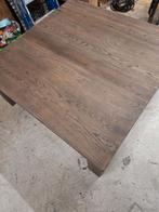 Mooie salontafel,  eiken, 110 x 110, Huis en Inrichting, Stoffering | Vloerbedekking, Ophalen, Zo goed als nieuw, 75 m² of meer