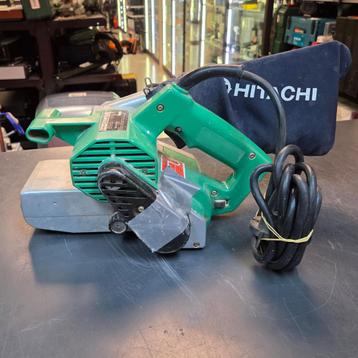 Hitachi SB-75 Bandschuurmachine in goede staat beschikbaar voor biedingen