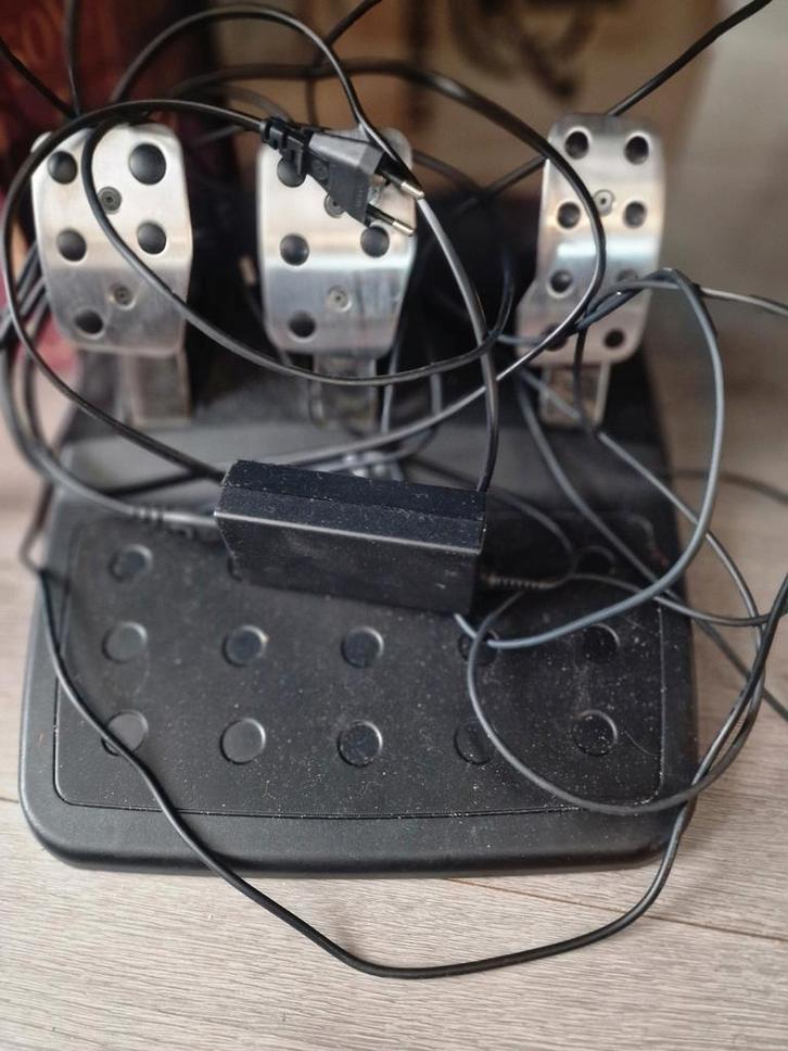 G923, Spelcomputers en Games, Spelcomputers | Sony PlayStation Consoles | Accessoires, Zo goed als nieuw, PlayStation 4, PlayStation 5