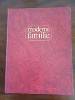 Moderne familie, Ophalen of Verzenden, 20e eeuw of later, Overige gebieden