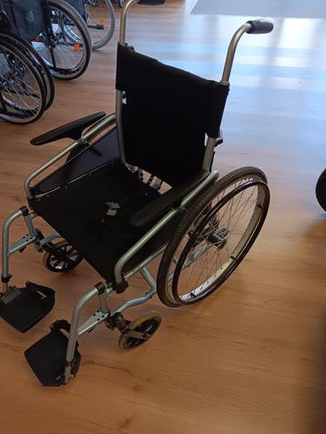 Opvouwbare Rolstoel beschikbaar voor biedingen
